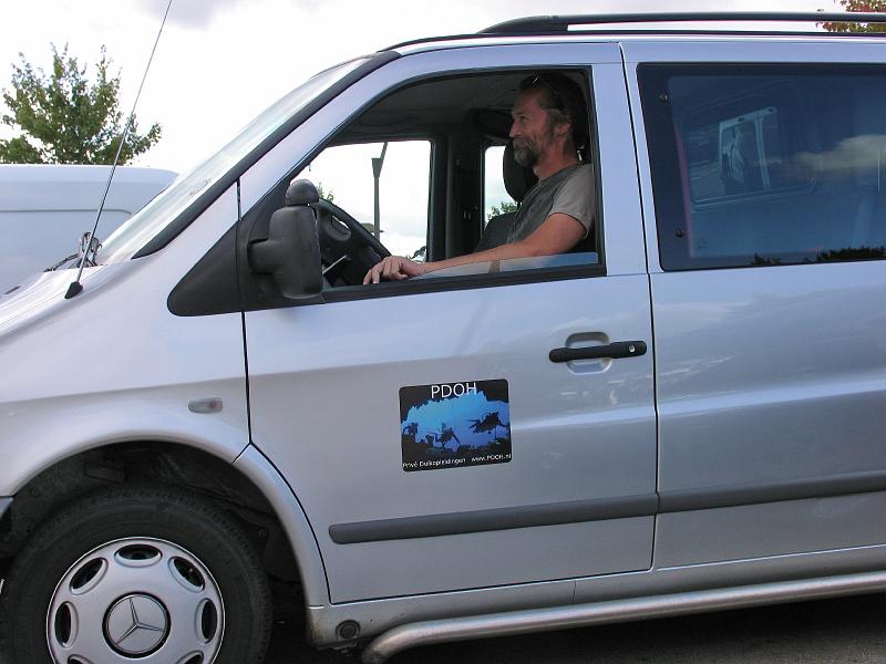 2009-09-05 13-48-05L.JPG